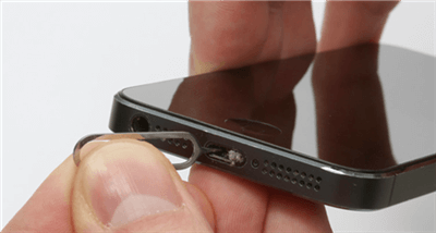 iPhone-Anschluss reinigen