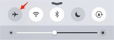 iPhone lädt nicht mehr - Flugmodus aktivieren