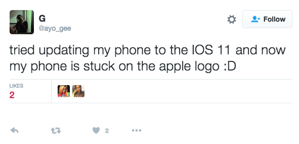 Twitter @ayo_gee reported iPhone stuck on Apple logo – iOS 11