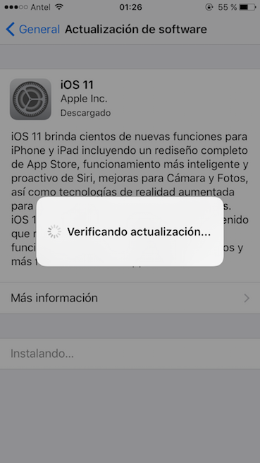 iPhone bloqueado en verificando actualización