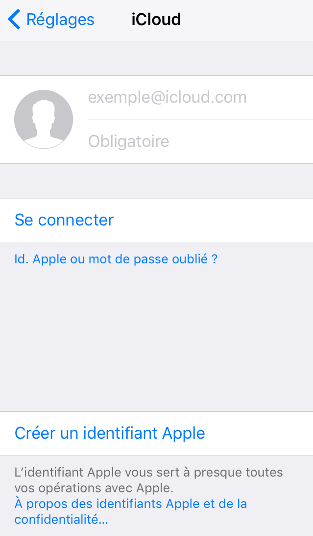 Saisie des données de l’Apple ID dans le menu iCloud