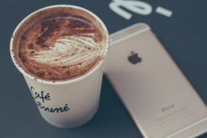 Iphoneの写真アプリでアルバムを追加できないときの対策