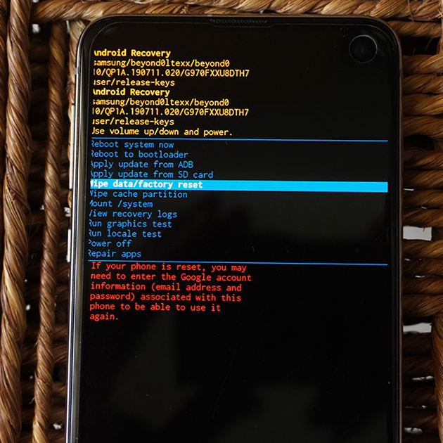 Wipe data/factory reset