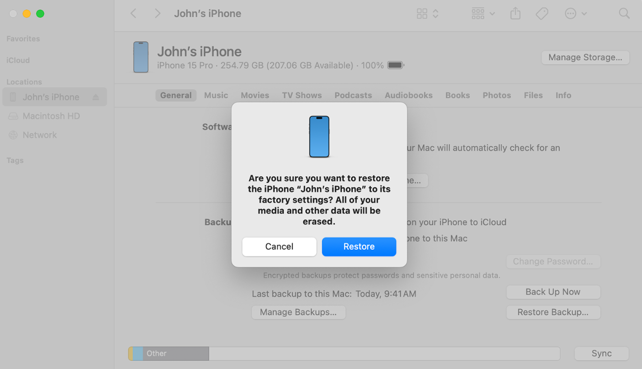 Recovery Mode'daki iPhone'u Finder veya Apple Devices ile geri yükleme